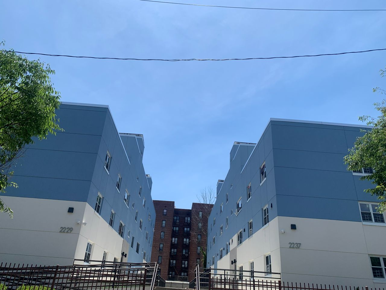 Dix Avenue Apartments building